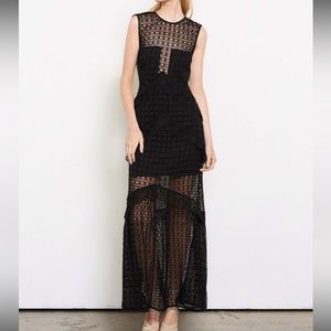 STEVIE MAY - Gorgeous crochet style maxi dress with cutout details! Worn once :)